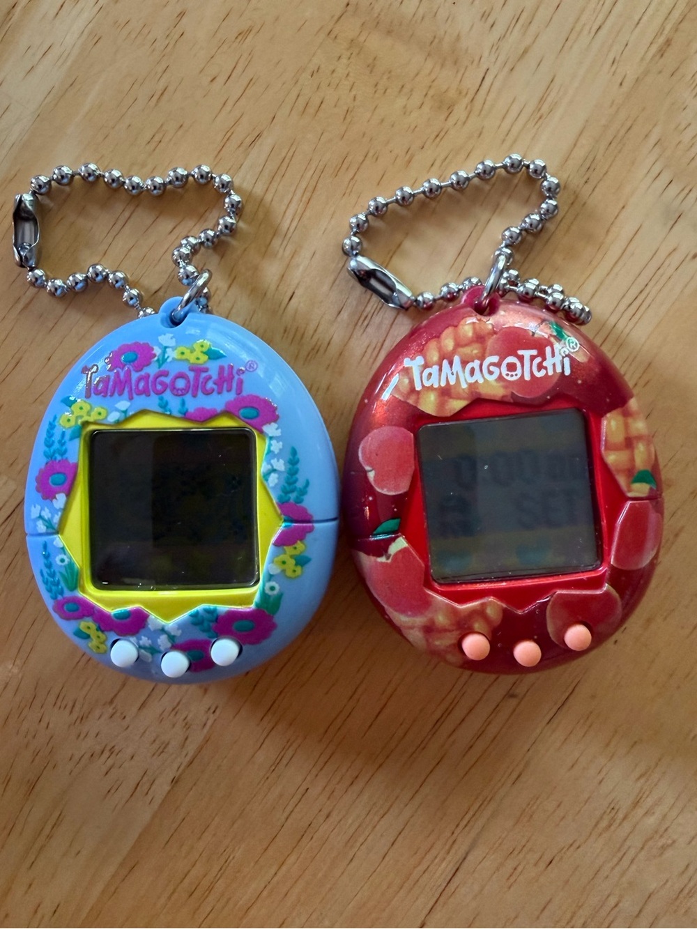 Bandai Tamagotchi Apple Sweets & Floral Tamagotchi(s) New Batteries